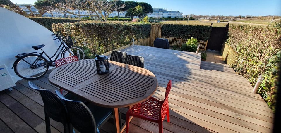 Patio, Day, View (from property/room), Balcony/Terrace, Dining area