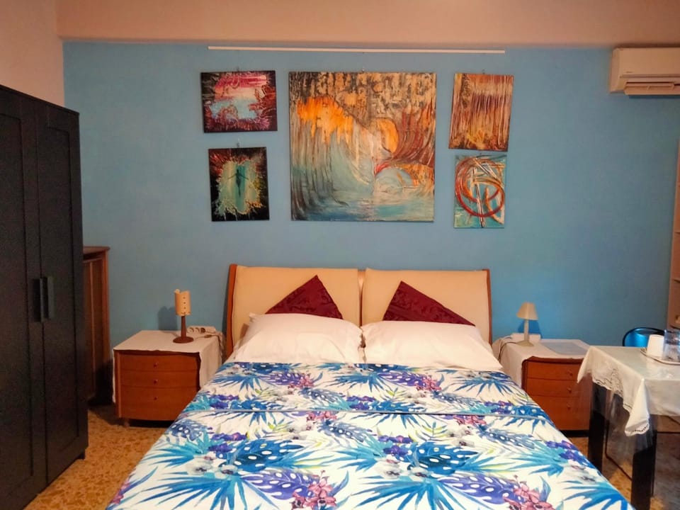 Paola and Mirko B&B Bed and Breakfast in Rome