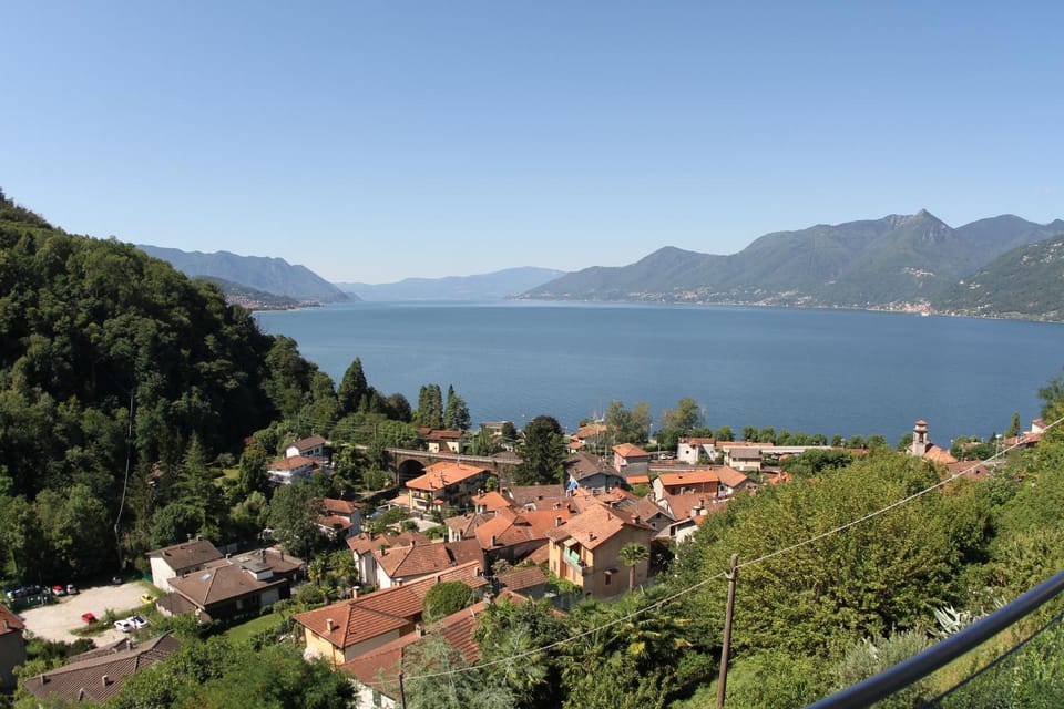 View (from property/room), View (from property/room), Balcony/Terrace, Balcony/Terrace, Lake view, Lake view, Mountain view, Mountain view
