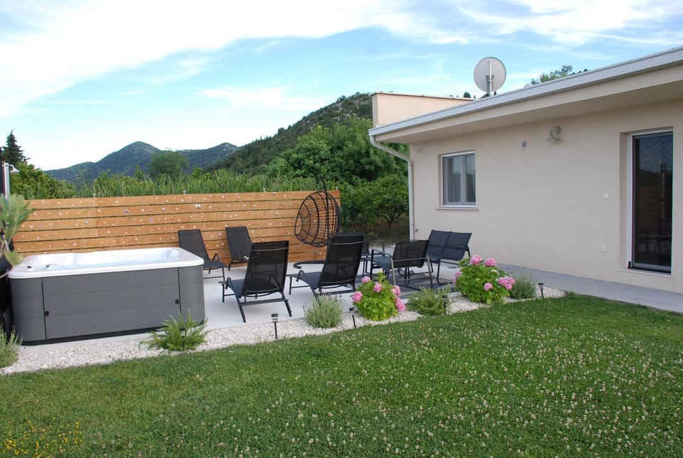 Rest House ZEN House in Dubrovnik-Neretva County