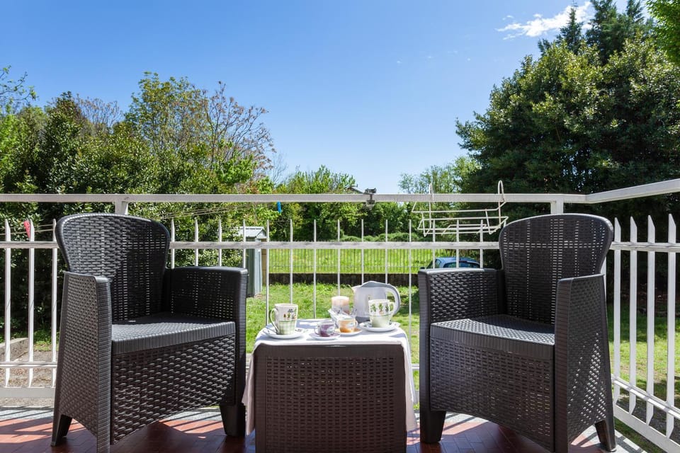 View (from property/room), Balcony/Terrace, Garden view