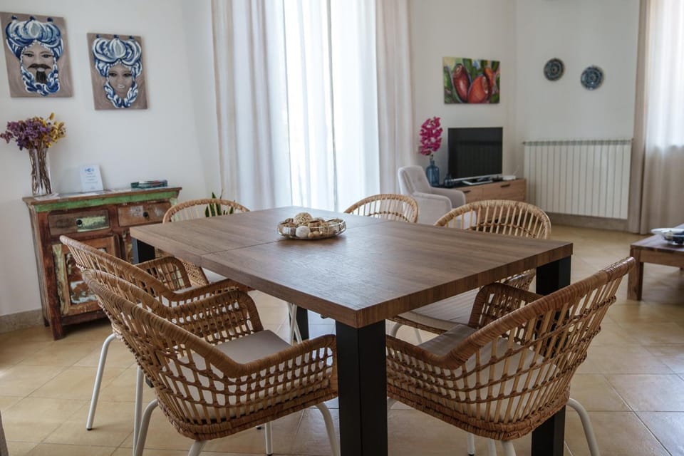 Le Vele Mondello, villa a due passi dal mare House in Palermo