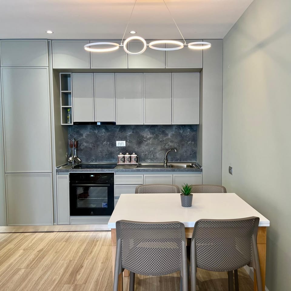 Kitchen or kitchenette, Communal kitchen