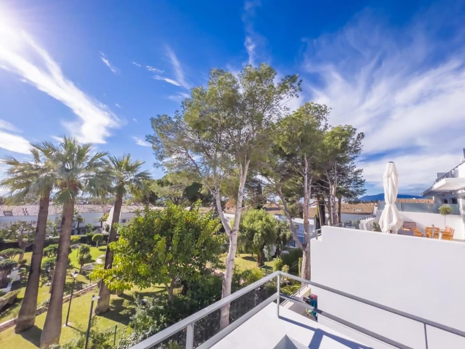 View (from property/room), Balcony/Terrace