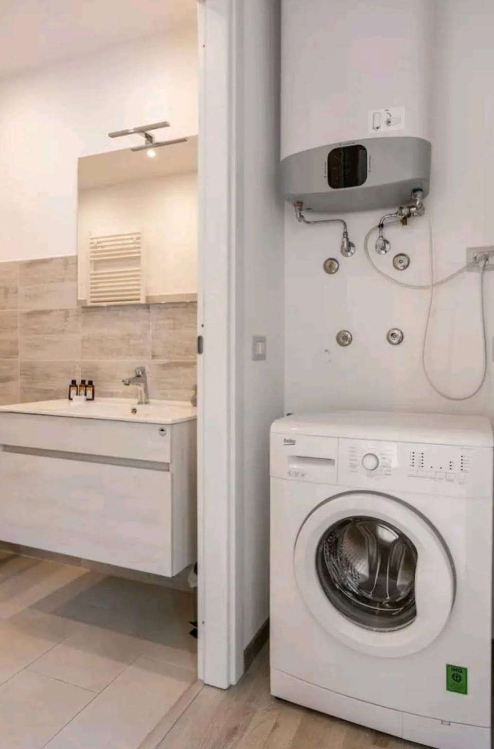 Iris home Apartment in Canton of Valais