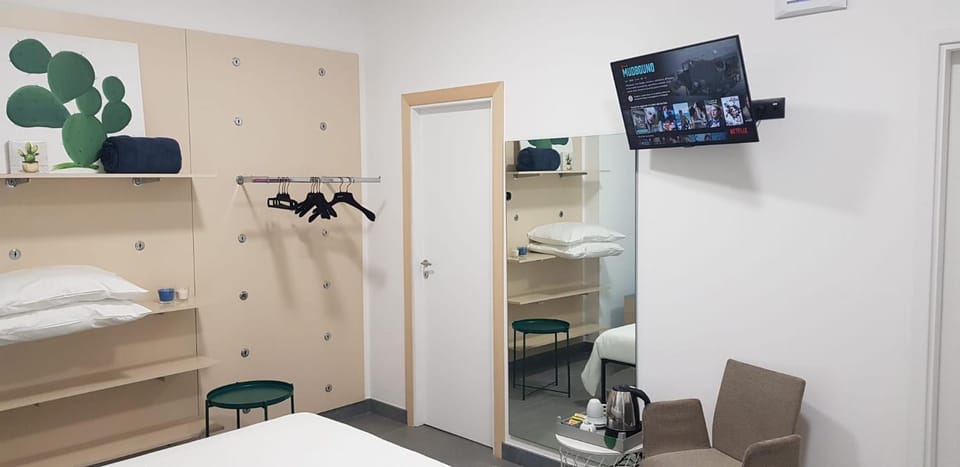 TV and multimedia, Bedroom