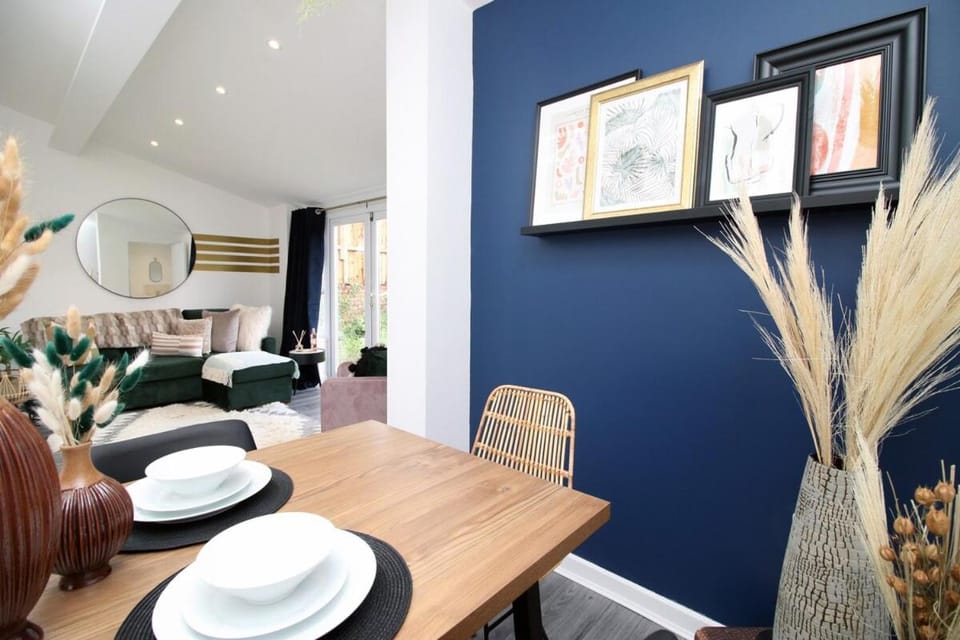 Minster House by Tŷ SA Apartment in Cardiff