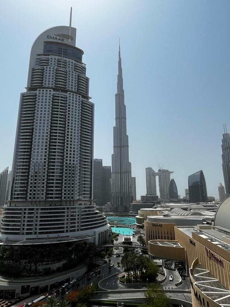 Burj Khalifa view, 3 Bedroom Apartment in Boulevard Point, Connected to Dubai Mall Apartment in Dubai