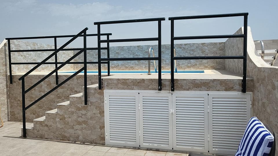 Day, Pool view, Swimming pool, sunbed