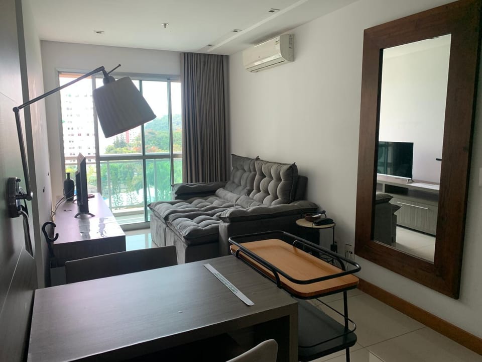 Flat com Ótima infraestrutura Apartment in Rio de Janeiro