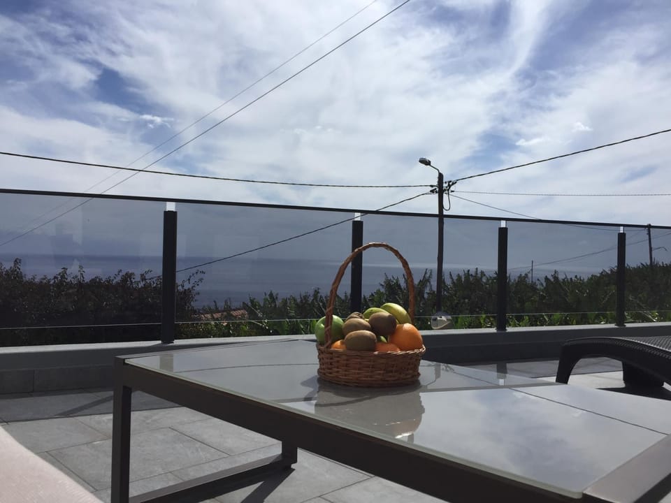 Natural landscape, View (from property/room), Balcony/Terrace