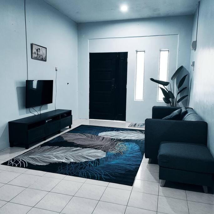 Homestay De' Humaira - USM Nibong Tebal House in Penang