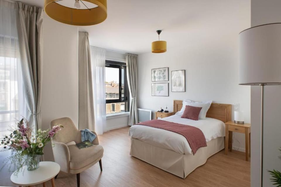 Résidence Services Seniors DOMITYS - LA BELLE EPOQUE Apartment hotel in Dinard