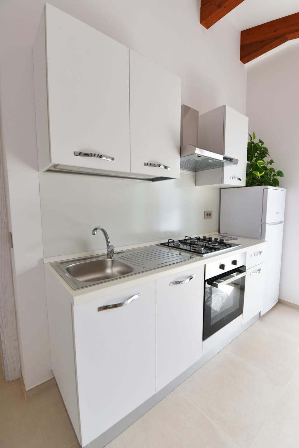 Kitchen or kitchenette, internet, kitchen, kitchen