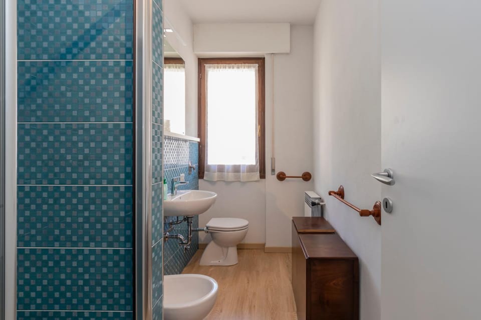 Toilet, Bathroom, bidet