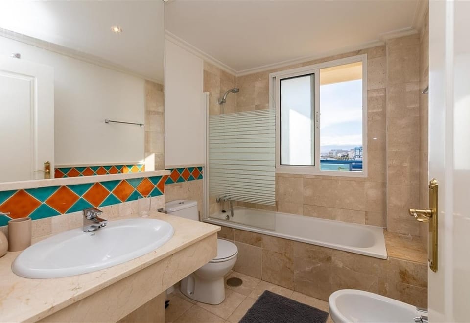 Bathroom, Living room