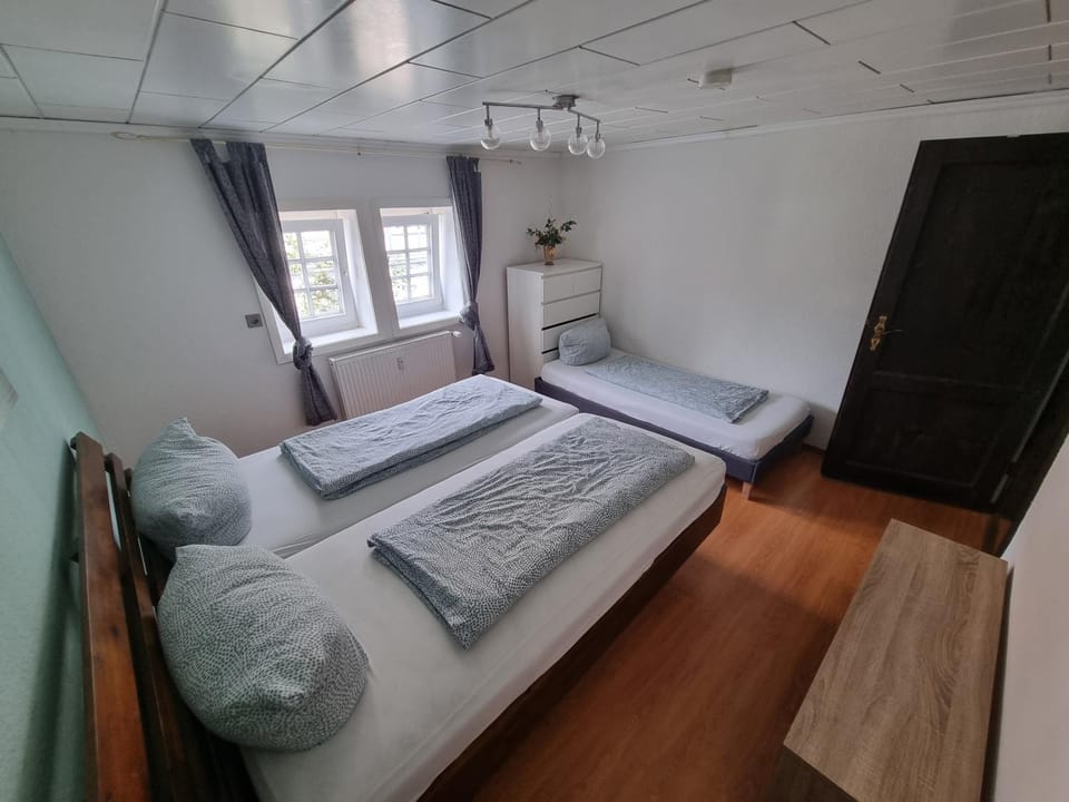 Ferienwohnung/Monteurwohnung im Herzen von Ahnatal Apartment in Kassel