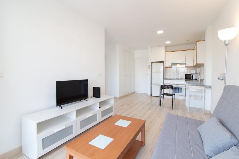 Communal lounge/ TV room, Living room