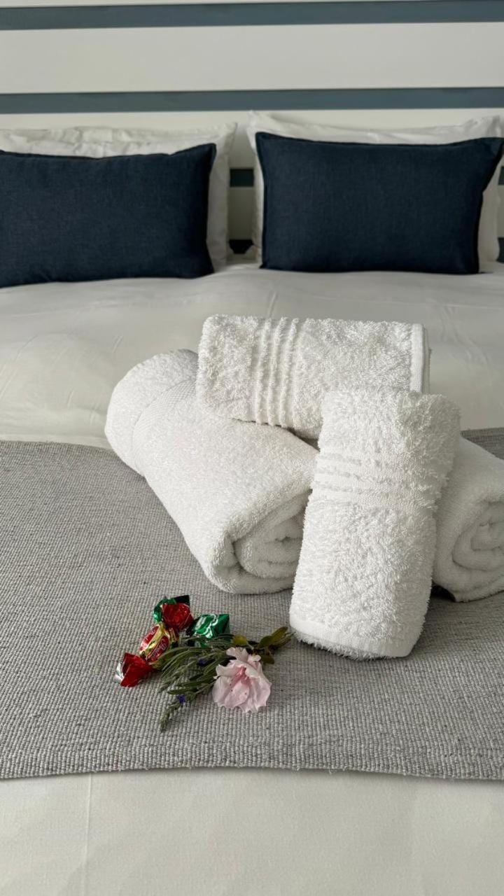 Plett57 - Self Catering - Room No1 Bed and Breakfast in Plettenberg Bay