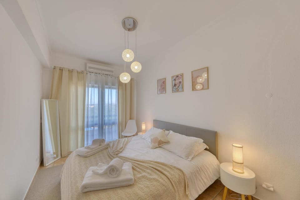T2 renovated with ocean view Vilamoura Apartment in Quarteira