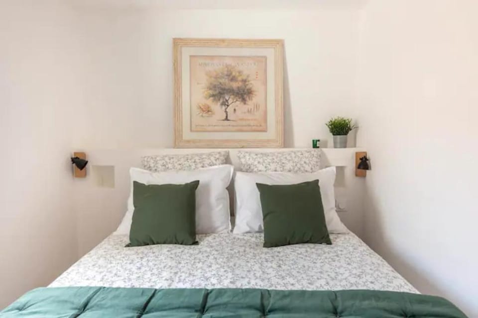 Le marronnier 3: Superbe appart au coeur de la petite venise Apartment in L'Isle-sur-la-Sorgue