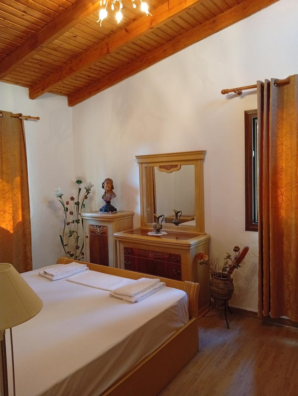 Family Villa in Sani - Sleeps 6 - Parking - WiFi Villa in Halkidiki