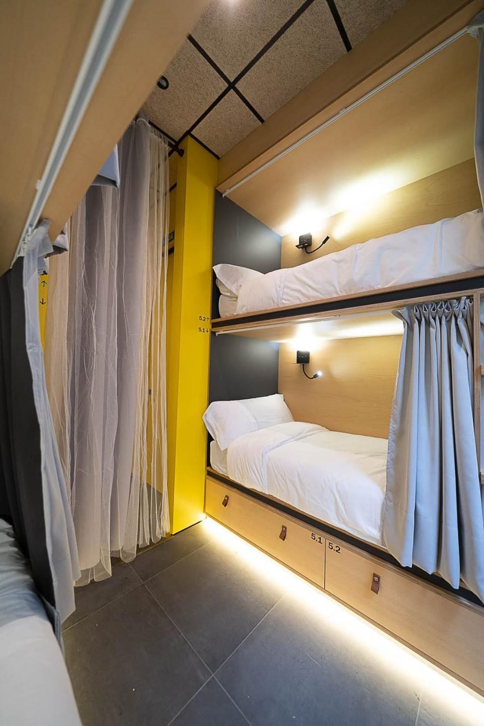 Bed, Photo of the whole room, Bedroom, bunk bed, wardrobe