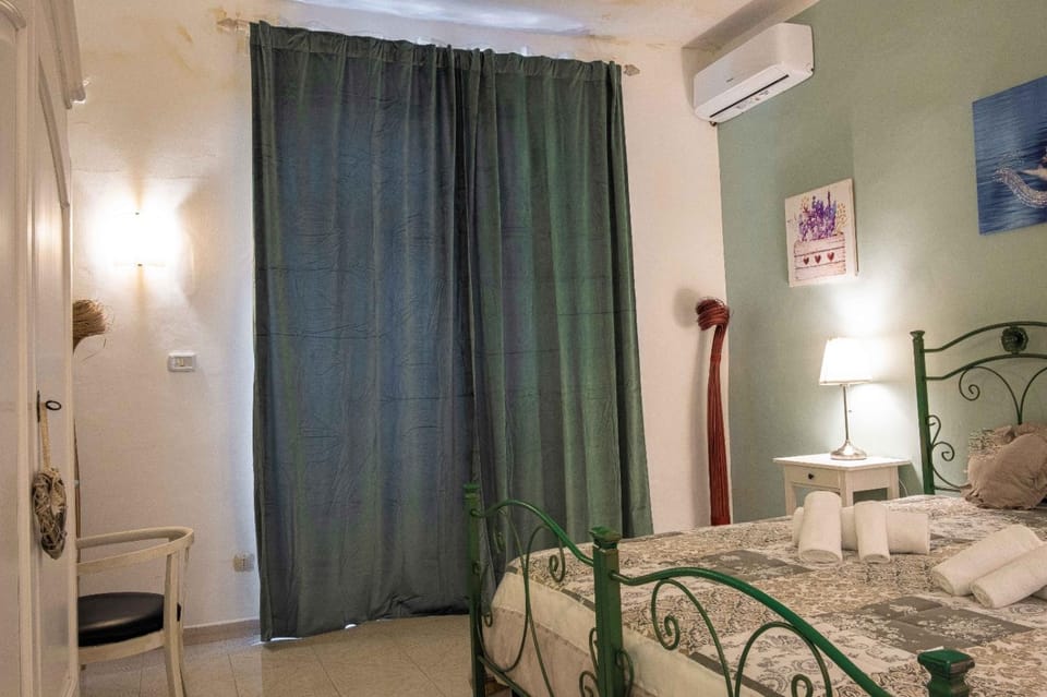 Little house Camilla Apartment in Naples