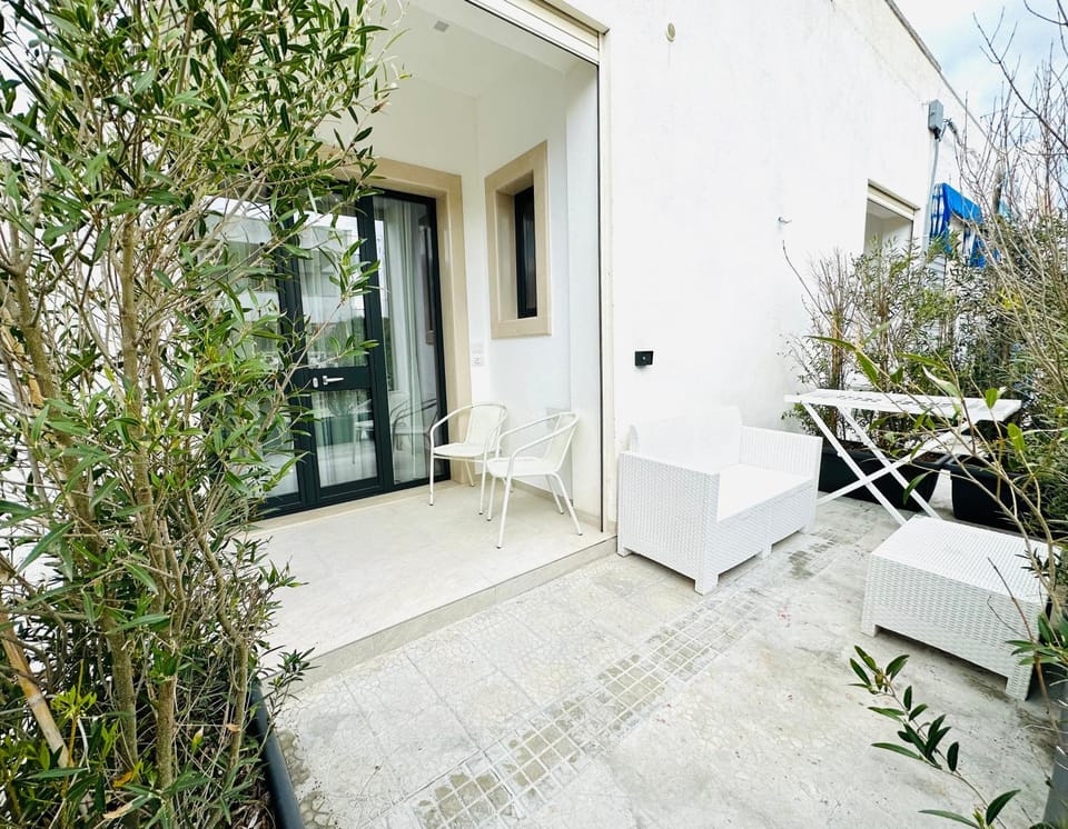 Property building, Garden