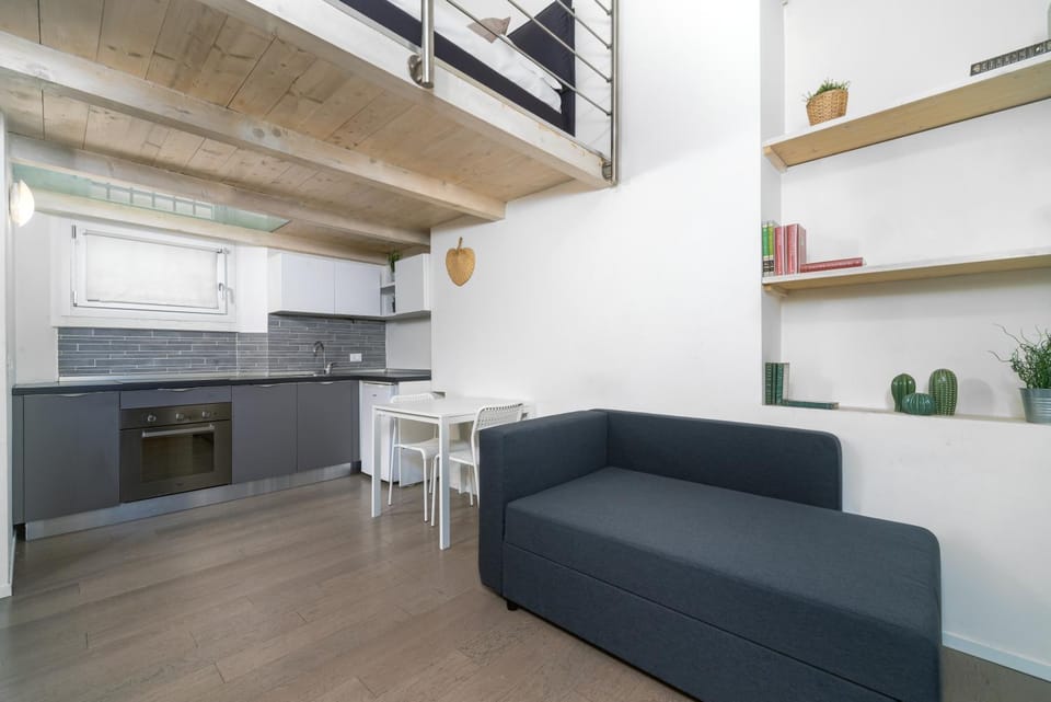 Kitchen or kitchenette, Living room