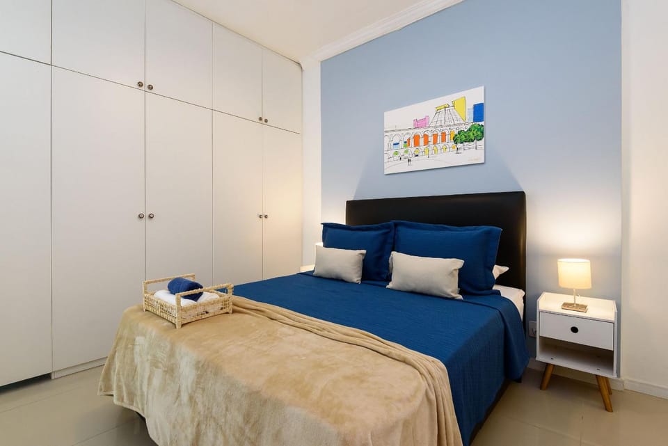 2BDRs 180m from Copacabana beach | DF 97/301 Apartment in Rio de Janeiro