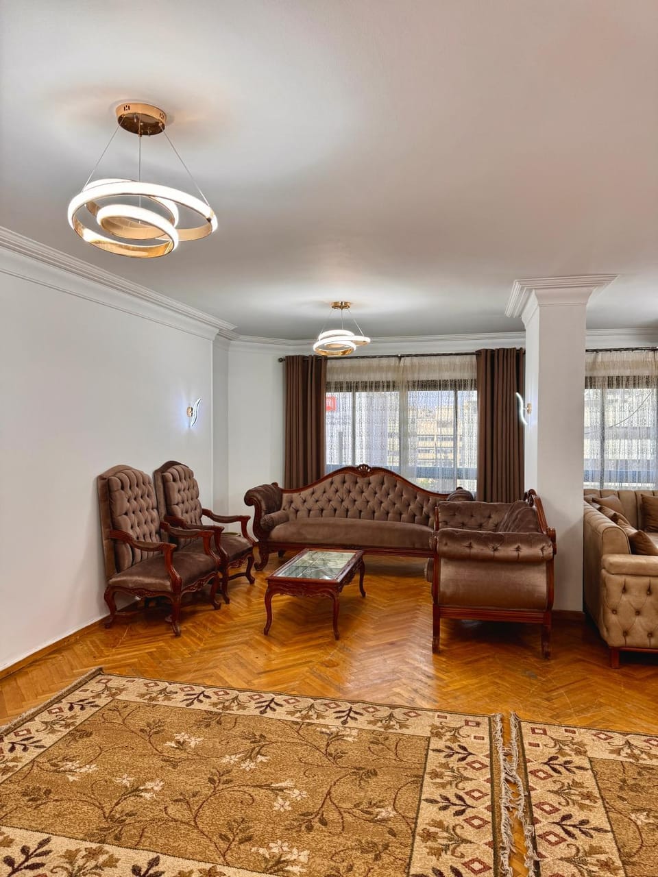 Living room, Seating area