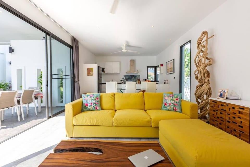 Villa Lady Blue, 3 Bedrooms, Chaweng Noi Villa in Ko Samui