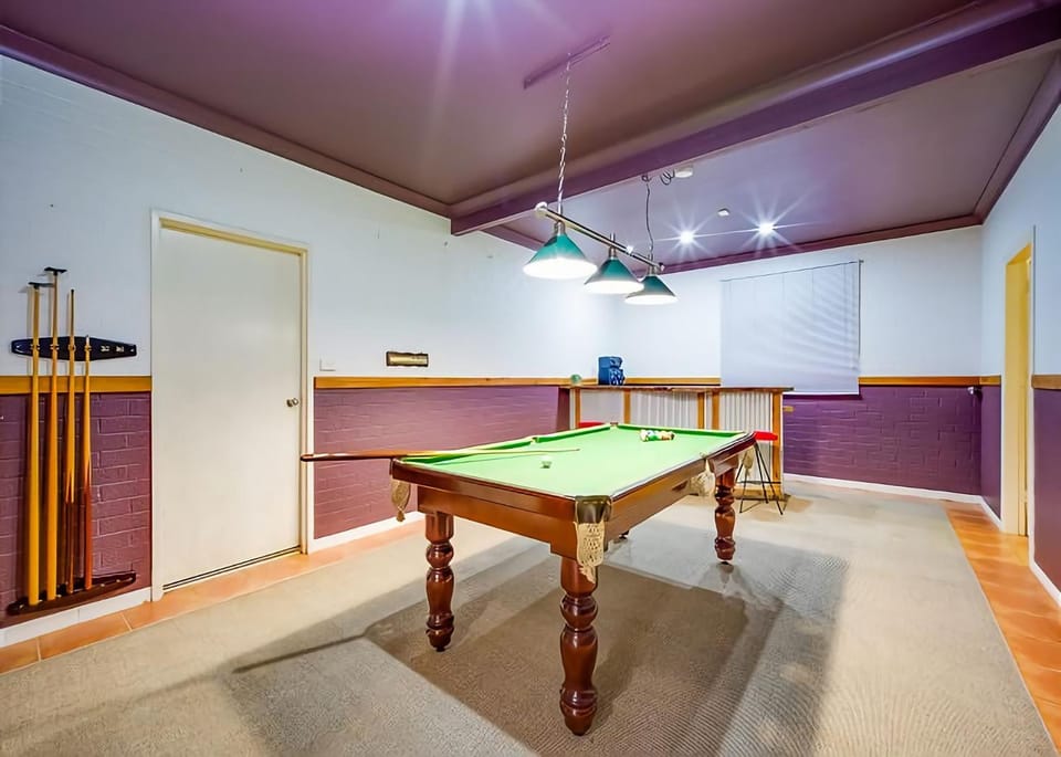 Frangipani Riverfront House in Nambucca Heads