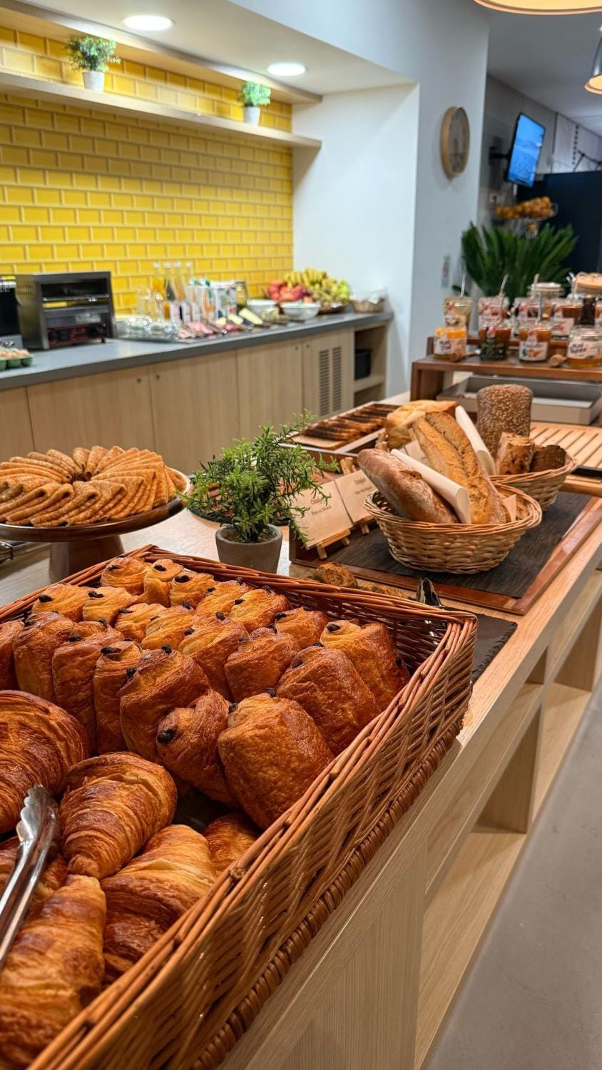 Buffet breakfast