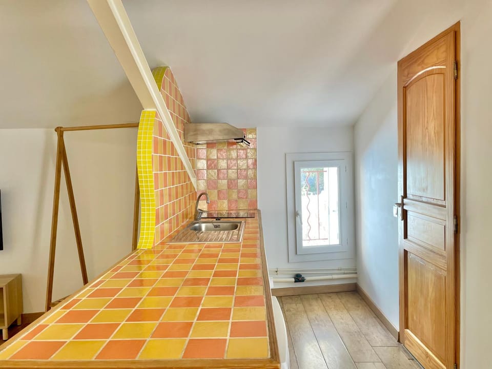 Grand studio sur la Marine Apartment in Occitanie