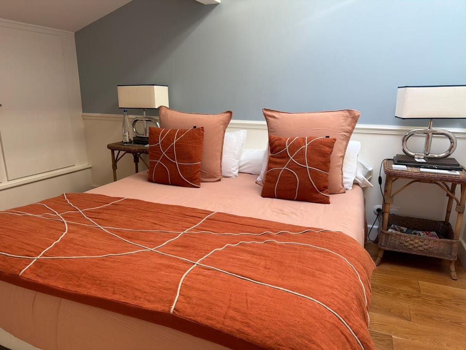 LES CHAMBRES DE MARIE Bed and Breakfast in Bordeaux