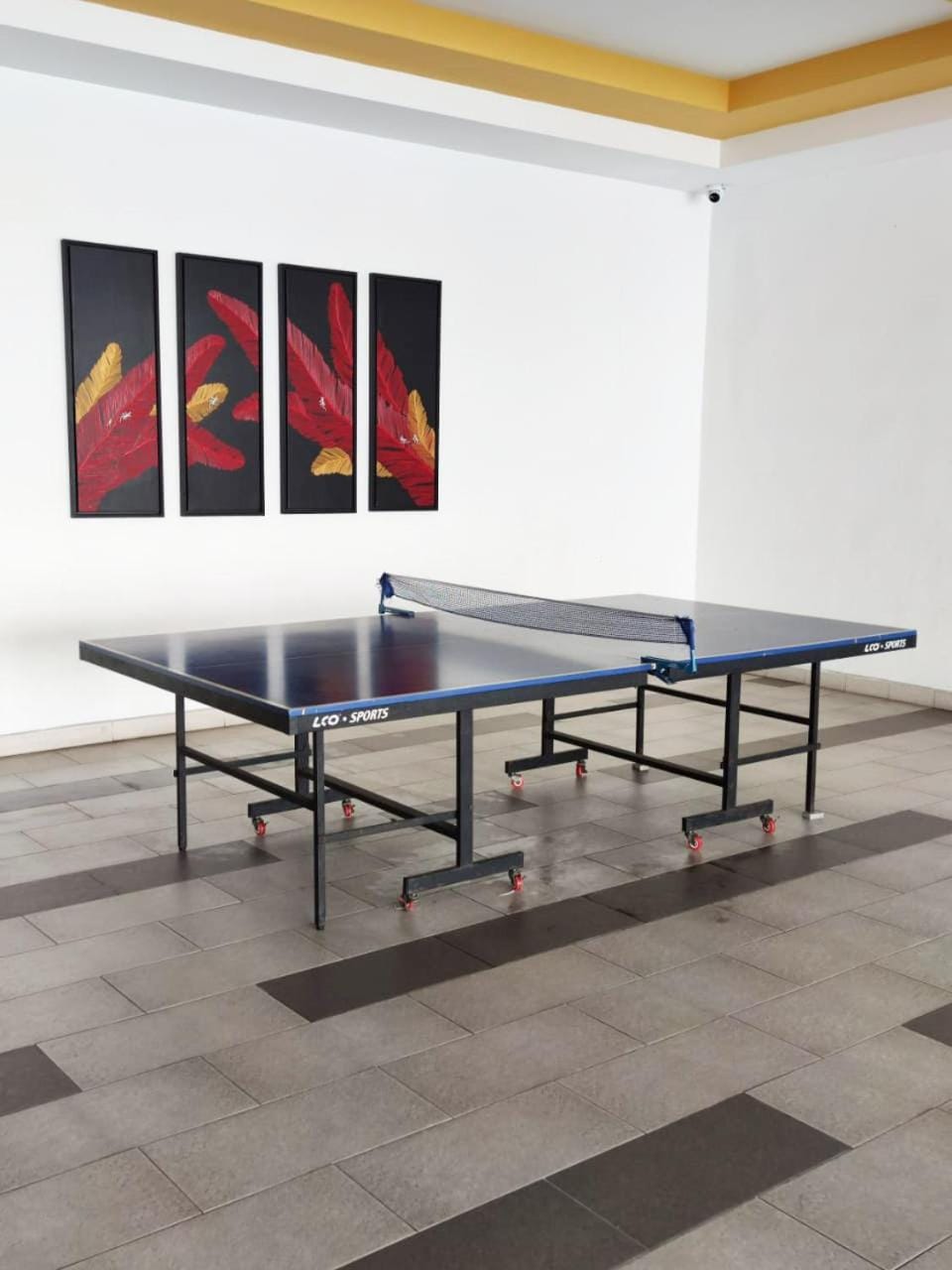 Table tennis