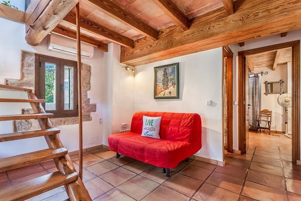 Casa Para Siempre House in Raiguer