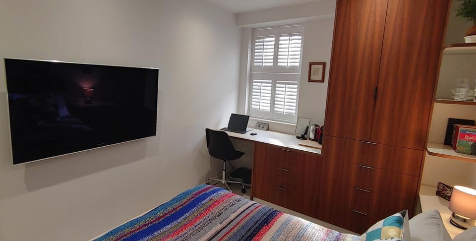 Comfortable Room With Ensuite Bed and Breakfast in London Borough of Southwark