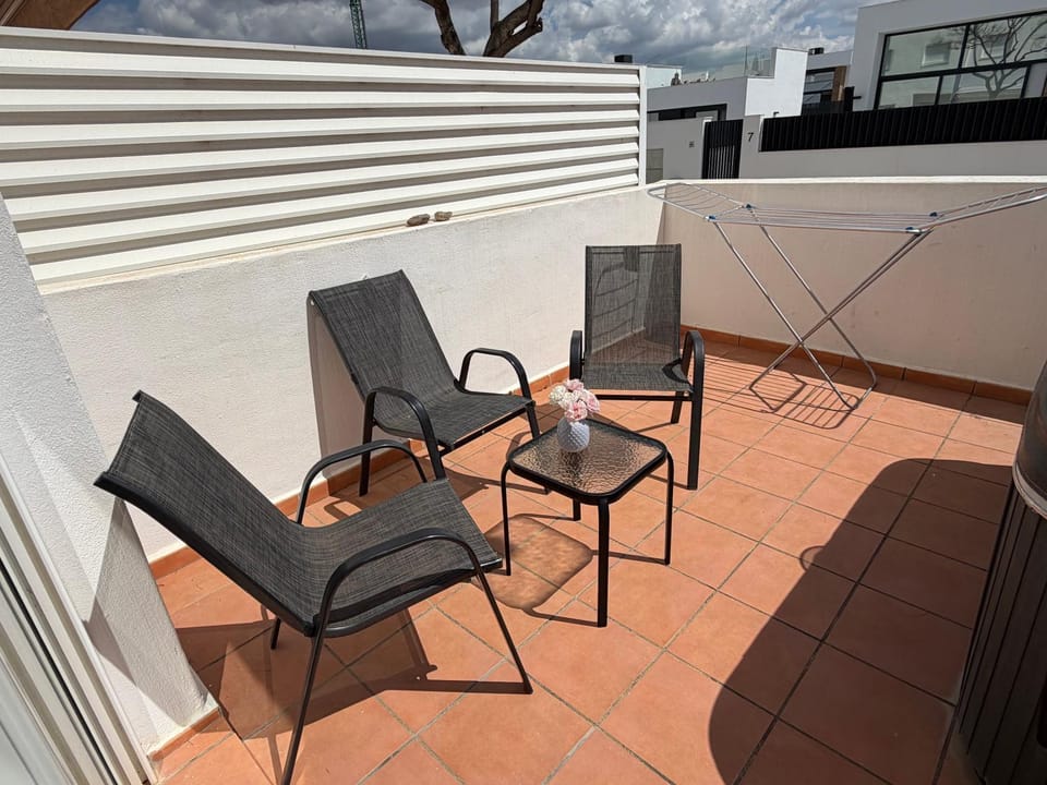 Patio, Balcony/Terrace