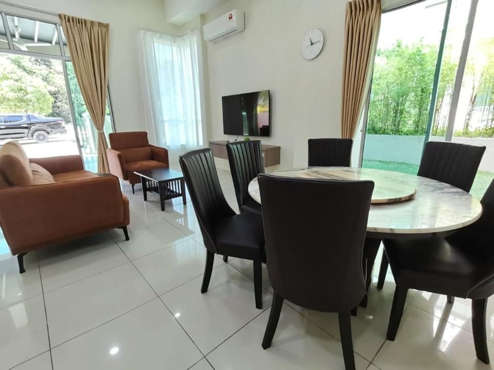 IMPIAN STAY #1 #15pax Semi Bungalow House半独立別墅 House in Kedah