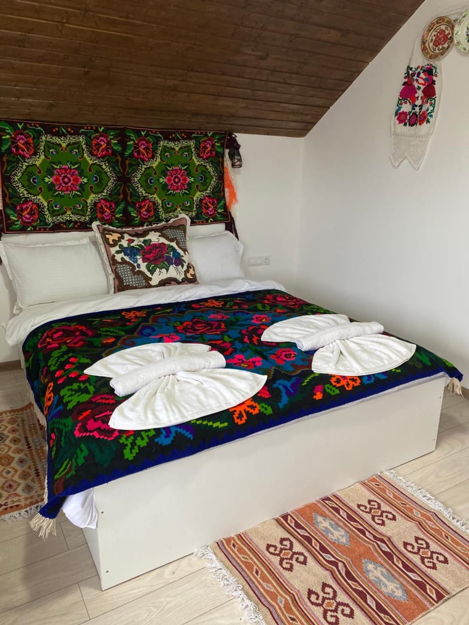 Casa Grai Moroșănesc Bed and Breakfast in Romania