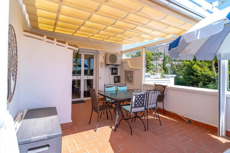 Day, Balcony/Terrace, Dining area
