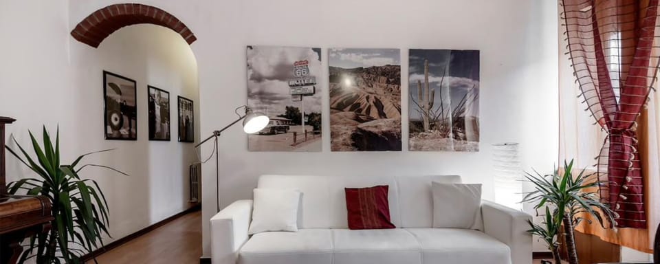 Happy & Beautiful Flat in Central Milan Apartment in Milan
