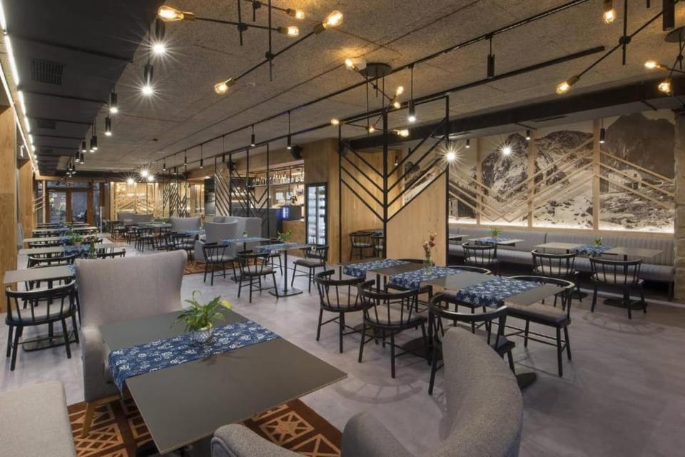 Restaurant/places to eat