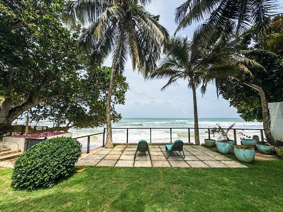 Patio, Day, Natural landscape, Garden view, Sea view