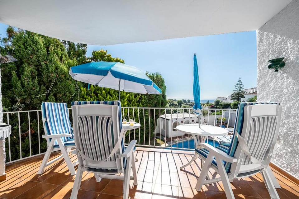 Villa Chimenea with pool and lovely garden Villa in Nerja