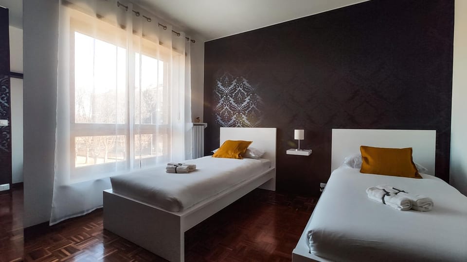 Bed, Photo of the whole room, Bedroom, towels, wardrobe