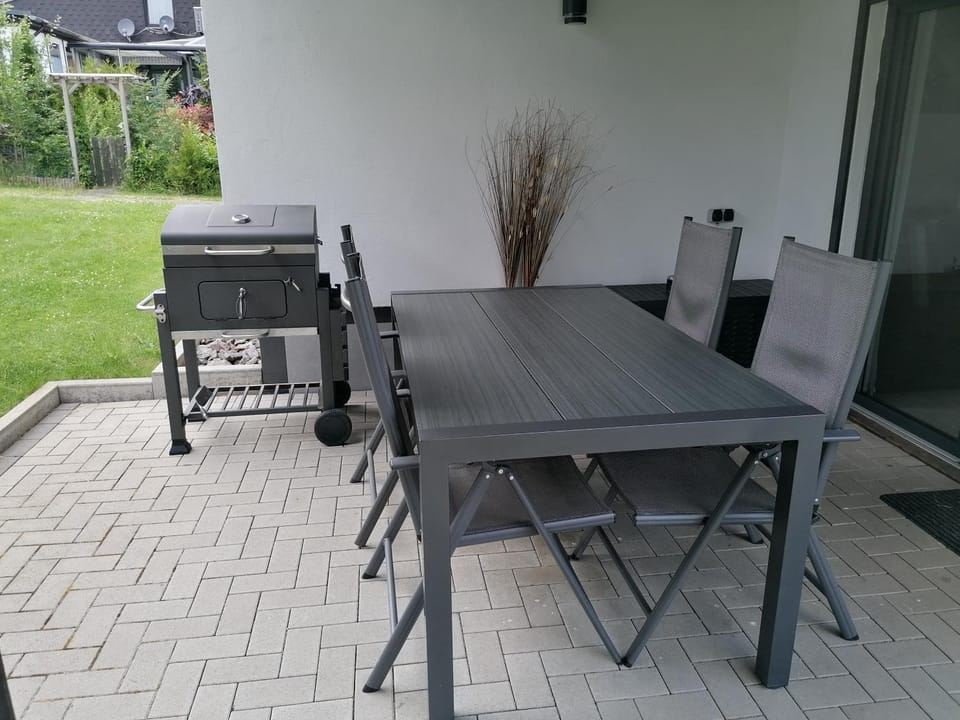 BBQ facilities, Balcony/Terrace